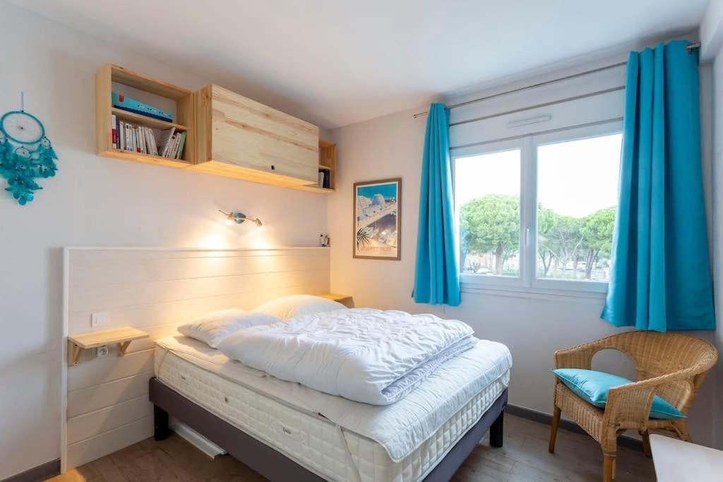 Chez Laurence - Elegant Appartement Climatise Avec Wifi Et Parking La Grande Motte Extérieur photo